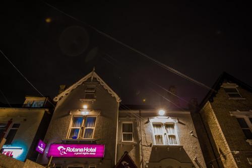 Rotana Hotel Hotel de charme Express By Holiday Inn Newbury Park