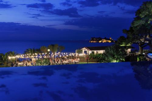 Restaurant, Sani Club in Chalkidiki