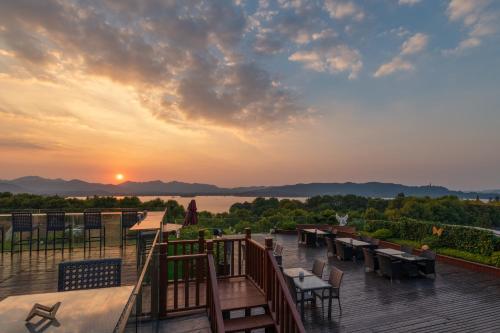外観, ハンヂョウ ソフィテル ウエストレイク ホテル (Hangzhou Sofitel Westlake Hotel) in 杭州（ハンヂョウ）