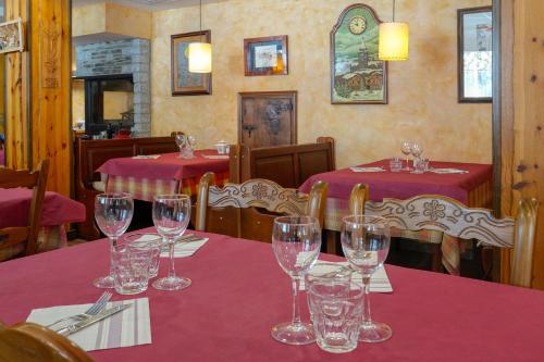HOTEL TURPÍ - image 6