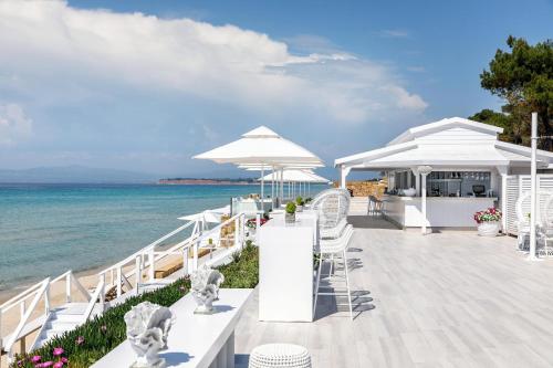 ผับ/เลาจน์, Sani Beach in ชาลคิดีคี
