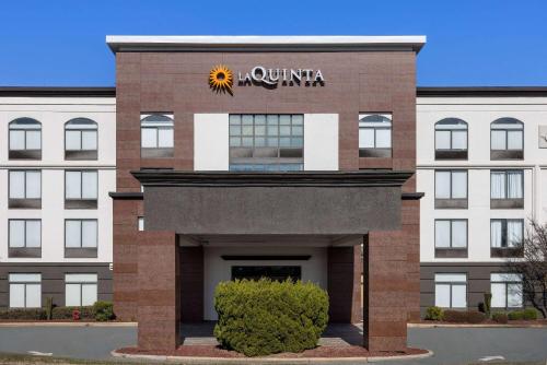 La Quinta Inn & Suites by Wyndham Mooresville in Mooresville, USA