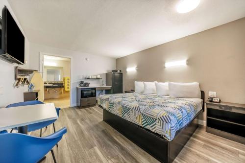 Studio 6  Fort Worth, TX -Stockyards East – khách sạn tại Phía Bắc