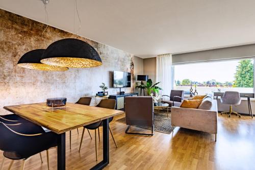 Modernes Apartment mit Balkon & 2-Parkplätzen in Odenthal, Deutschland