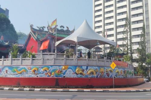 Riverbank Suites - River View Level 11, Sleeps 7 Riverbank Suites - River View Level 11, Sleeps 7