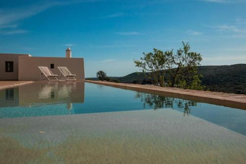 Casa Kombonada - Luxury Villa to rent in Kythira