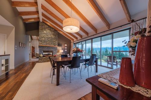 Amuri Estate Luxury Lodge - 편의 시설/서비스