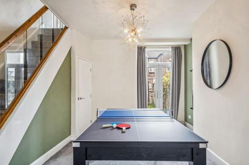 Large 3BDR House By Vista Stays Short Lets & Serviced Accommodation Glasgow With Pool Table & Free WiFi, Manchester (fotografie 5)