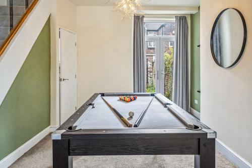 Large 3BDR House By Vista Stays Short Lets & Serviced Accommodation Glasgow With Pool Table & Free WiFi, Manchester (fotografie 10)