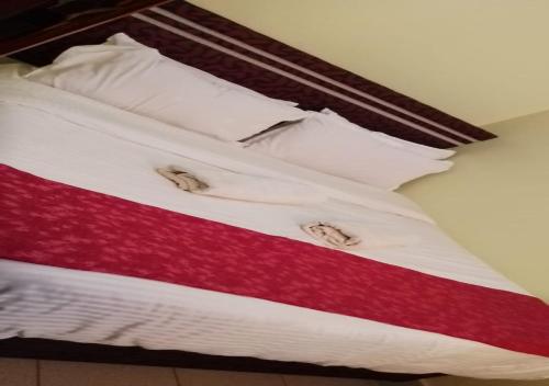 Eilarose City View Suites