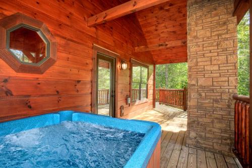 Bear Cub Lodge in Gatlinburg, USA