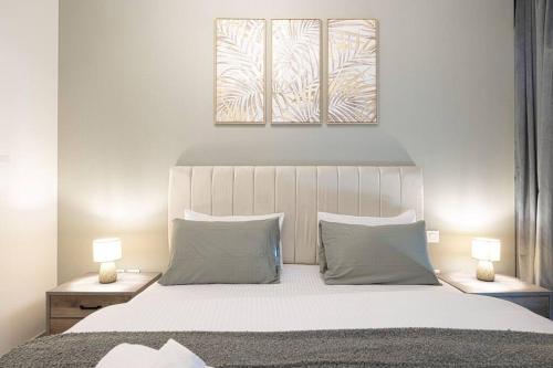 Downtown - Burj Khalifa Facing - 2 Bed Luxe Apartment, Dubai (photo 6)