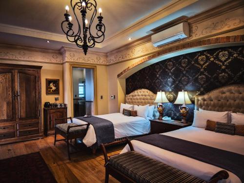 595715694 Three Rivers Lodge and Villas