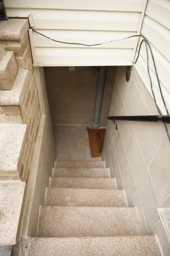 Cozy 2 Bedroom In A Lovely Forest Hills Neighborhood in 퀸즈