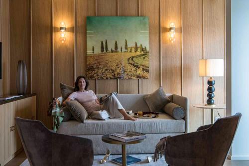 Suite with River View image 7