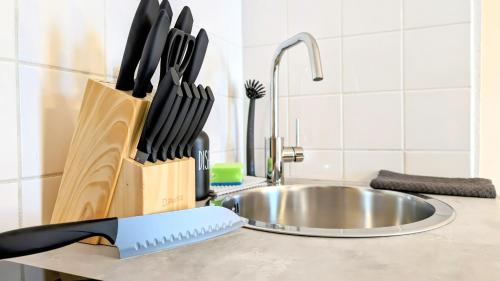 Go2Cozy - Study & Work Apartments - WIFI - Kitchen, Kaiserslautern (foto 7)