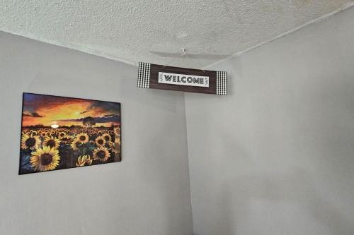 2BR Retreat sleeps 5 near ECU Stadium and Hospital in Wilson Acres