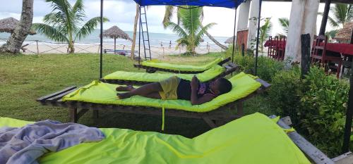 MAHAMBO BEACH hôtel (MAHAMBO BEACH hotel) in Mahambo
