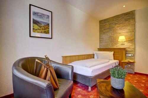 1 twin bed