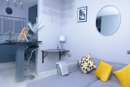 Apartment image 5