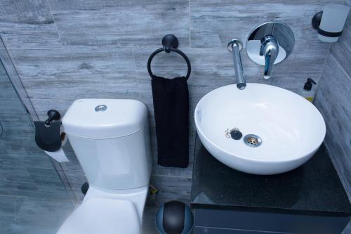 Apartment image 4