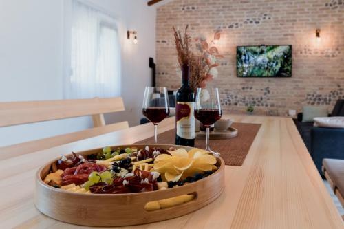 Létesítmények, Holiday House Lastva in Mali Ogradenik