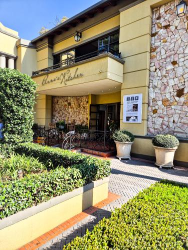 595748014 Three Rivers Lodge and Villas