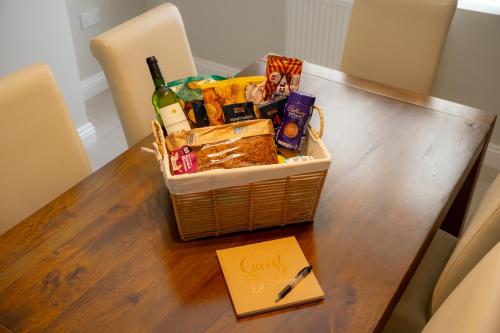 Casa Arkles - next to stadium - free parking, Liverpool (photo 4)