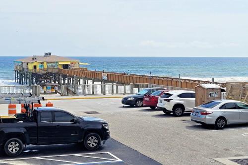 Sunglow Resort Condo Unit #207