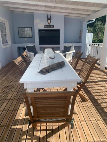 Out Of The Blue in Kenton-on-Sea