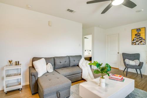 Pet-Friendly Home about 4 Mi to Big Rivers Water Park! in New Caney, USA