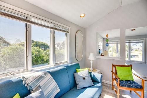 Quaint Coastal Cottage with Patio - Walk to Beach! - image 11