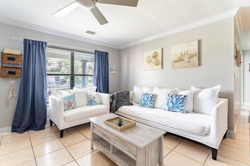 Spacious 3BR Family-Friendly Home Near Attractions in North Lauderdale, Vereinigte Staaten von Amerika