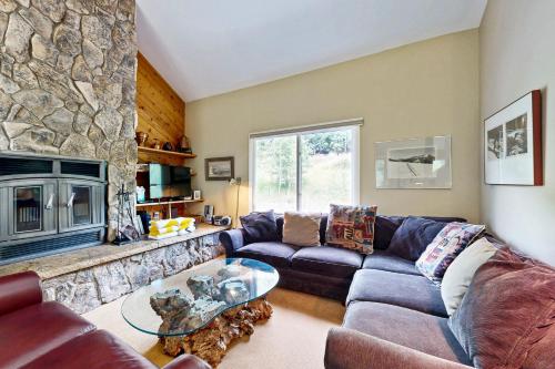 Spacious East Vail home with Amazing Mountain Views in Vail, USA