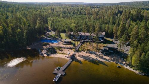 . Grand Hideout Lake Päijänne