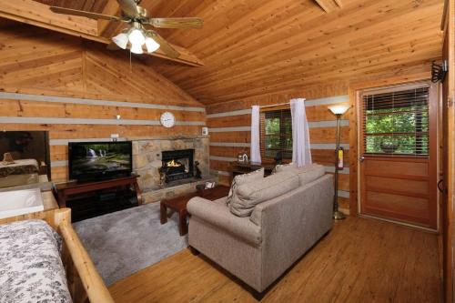 Cupids Lair in Pigeon Forge, USA