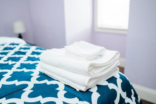 Comfort Suite - Walkable - GroupStay in Pittsburgh, USA