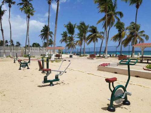 Beachfront 1BR Apt in Marbella del Caribe Isla Verde - image 2