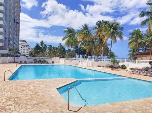 Beachfront 1BR Apt in Marbella del Caribe Isla Verde - image 6