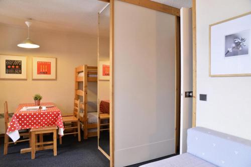 Residence 3000 - Studio divisible chaleureux · Accès direct aux pistes · Balcon MAE-3698, Mâcot La Plagne (photo 5)
