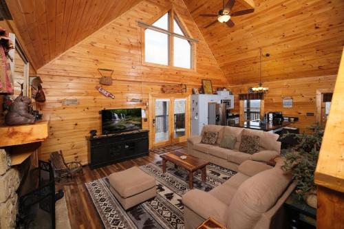 Lake Life in Sevierville, USA