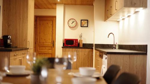 Kitchen, Errigal Apartment in Morzine