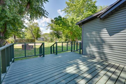 Hopkinsville Home Walk to Downtown! in Hopkinsville, USA