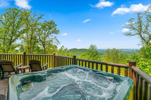 Peekin Over Pigeon Forge in Pigeon Forge, USA