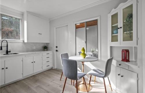 Modern 2-Bedroom in Santa Moinca Area Close to UCLA, Los Angeles (fotografie 7)