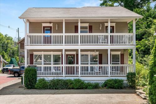Pipers Landing in Gatlinburg, USA