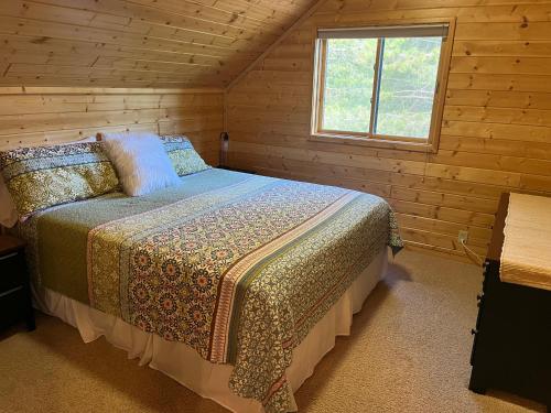 Little Godfrey Lodge in Island Park, USA