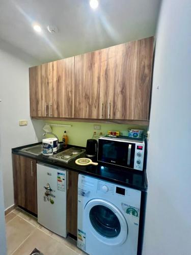 Cozy & Comfortable Studio in the heart of Amman, Studio #17, Umm Uthainah (foto 10)