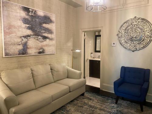 La Galerie French Quarter Hotel - image 4