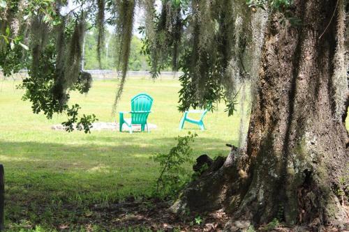 Moana Place Cozy and stylish cottage with pool in Saint Augustine in Elkton, USA